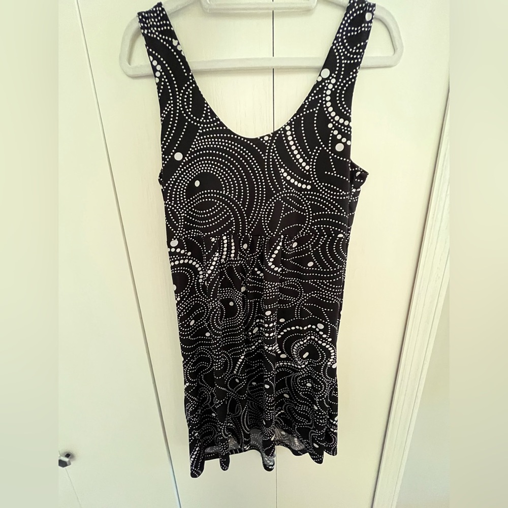 Pacific Beach-Black and White Swimsuit Coverup. Size large. - Picture 3 of 3